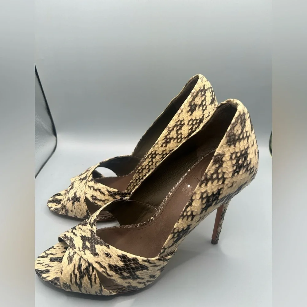 Tory Burch All Leather Snakeskin Peep Toe Pumps Size: 8